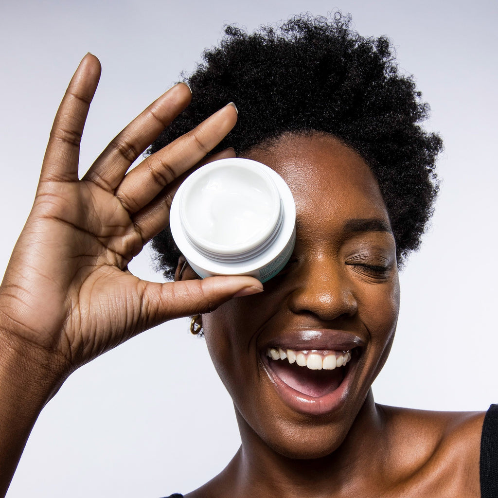 HydraBalance Brightening Moisture Infusion